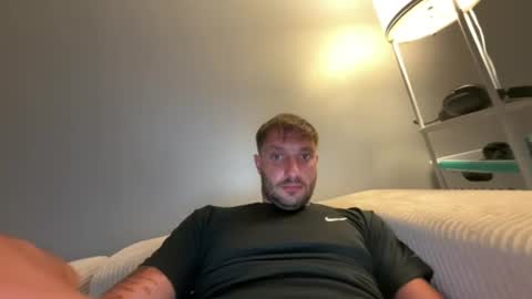 Snapshot of jaysmallzee123 chatting on 8, 8, 2026 jaysmallzee123 online show from 8, 8, 2026