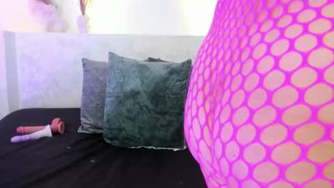 Jazmin online show from 23, 6, 2026