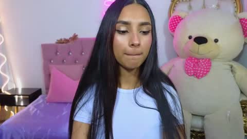 Jazmin  online show from 25, 1, 2025