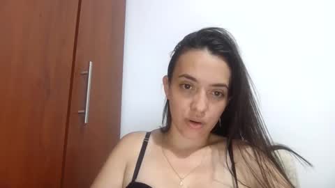 jazminojeda online show from 24, 11, 2025