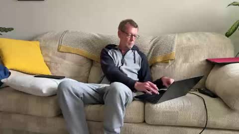 Jon online show from 4, 10, 2025