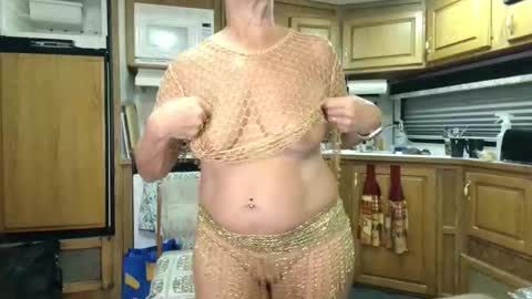 JCcurves online show from 26, 4, 2026