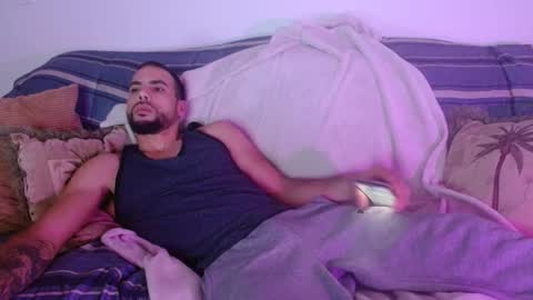 Snapshot of jcmax305 chatting on 3, 1, 2025 JcMax305 online show from 3, 1, 2025