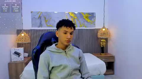 jdwhite18 online show from 26, 7, 2026