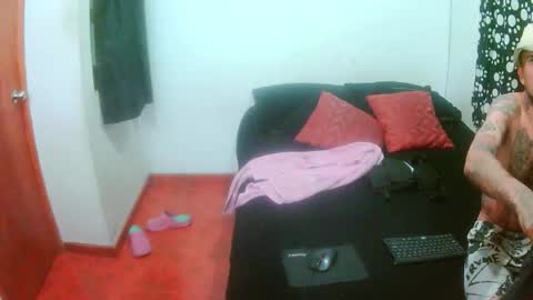 jean1pouk online show from 11, 9, 2025