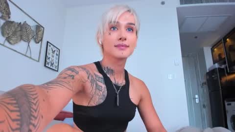 Akila and Daria online show from 16, 2, 2025