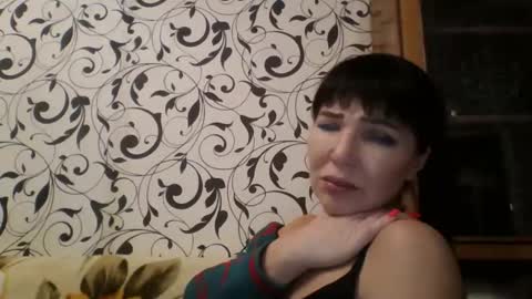 JeaneDavis online show from 1, 2, 2025