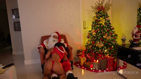 Snapshot of jeangreybianca chatting on 16, 12, 2024 Bianca online show from 16, 12, 2024