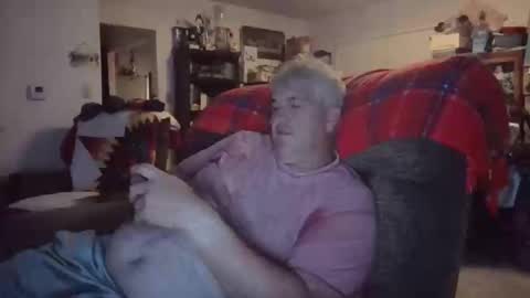 dadbody71 online show from 17, 5, 2026