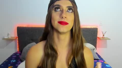  ashley   online show from 3, 2, 2025