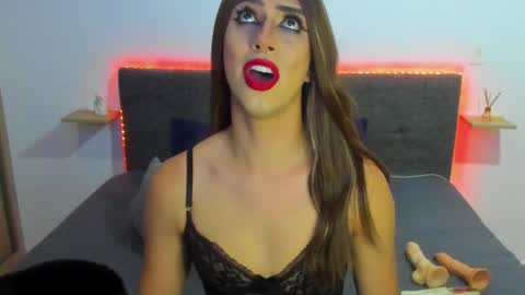  ashley   online show from 8, 2, 2025