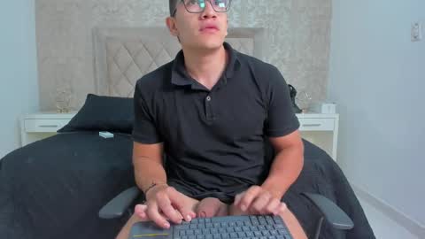 Jeff online show from 2, 2, 2025