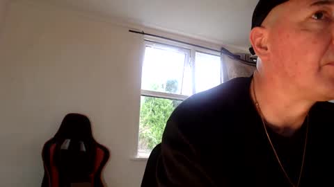 jefflowell_ online show from 1, 2, 2026
