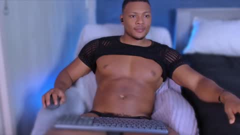 Snapshot of jeicowesst chatting on 1, 2, 2025 jeicowesst online show from 1, 2, 2025