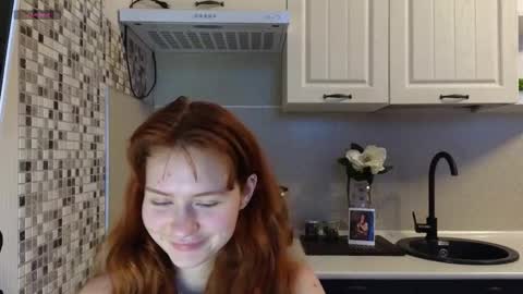 Snapshot of jelly_cherry chatting on 3, 2, 2025 Emily online show from 3, 2, 2025