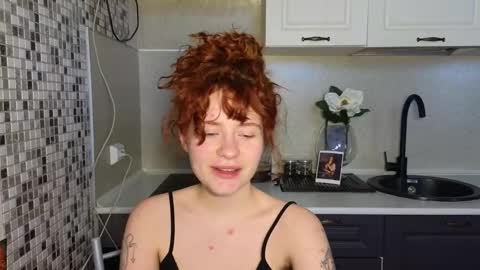 Snapshot of jelly_cherry chatting on 5, 3, 2025 Emily online show from 5, 3, 2025