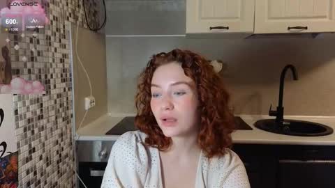 Snapshot of jelly_cherry chatting on 24, 10, 2025 Emily online show from 24, 10, 2025
