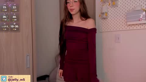 Jelly  online show from 3, 2, 2025