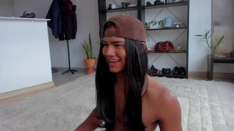 Snapshot of jem_roses3 chatting on 7, 5, 2026 jem roses3 online show from 7, 5, 2026