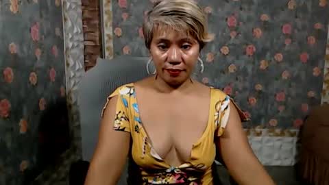 Snapshot of jemm36 chatting on 7, 1, 2025 Jem online show from 7, 1, 2025