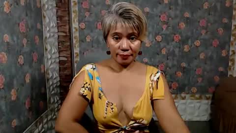 Snapshot of jemm36 chatting on 13, 1, 2025 Jem online show from 13, 1, 2025