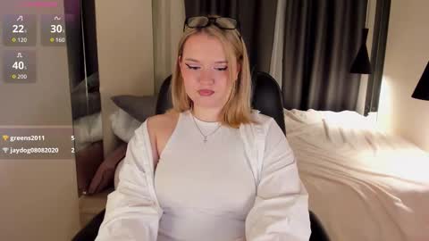 Snapshot of jeniceloveit_ chatting on 14, 3, 2026 Jenice online show from 14, 3, 2026