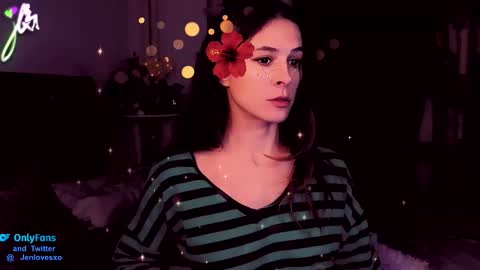 Snapshot of jeniferlovex chatting on 3, 10, 2025 jeniferlovex online show from 3, 10, 2025