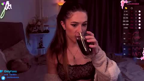 Snapshot of jeniferlovex chatting on 27, 2, 2026 jeniferlovex online show from 27, 2, 2026