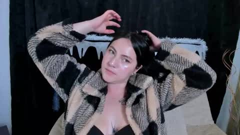 jeniferpowell_nm online show from 17, 12, 2025