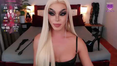 Snapshot of jenifers_body chatting on 20, 7, 2026 Queen Jenifer online show from 20, 7, 2026