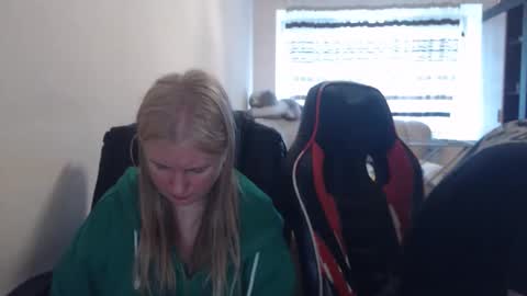 JenisAndPeter online show from 22, 4, 2026