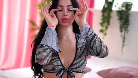 jenna_day online show from 11, 3, 2025