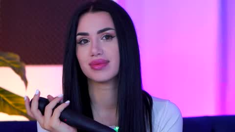 jenna_day online show from 19, 11, 2025