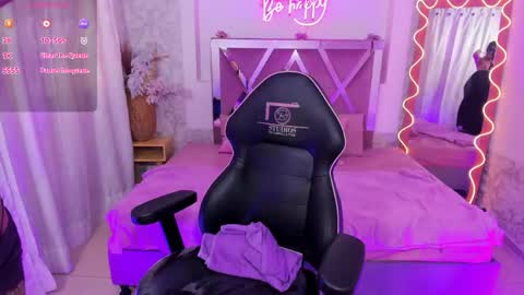 jenna_tay1 online show from 18, 4, 2026