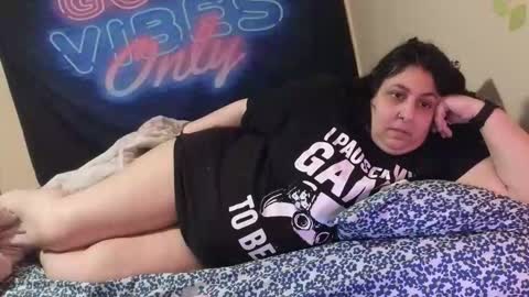  Dragon Queen. Be my Dragon --  and  online show from 22, 4, 2026