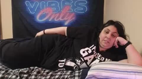  Dragon Queen. Be my Dragon --  and  online show from 22, 4, 2026