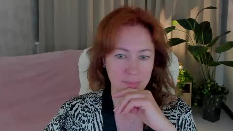 Snapshot of jennali1 chatting on 18, 5, 2026 Jenna online show from 18, 5, 2026