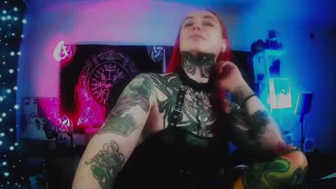 Snapshot of jennalovvee chatting on 21, 5, 2026 Mrs. Jenna online show from 21, 5, 2026