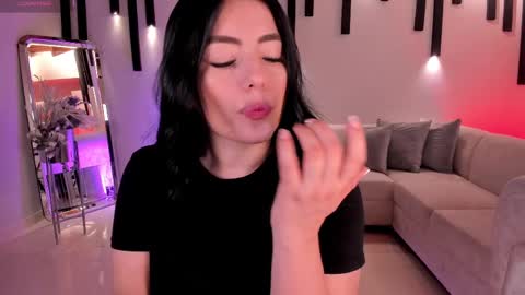 Jenna Olson  online show from 17, 9, 2025