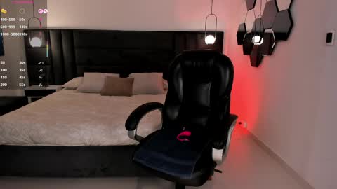 Jenna Olson  online show from 10, 4, 2026