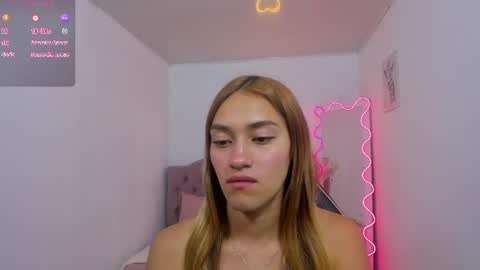 Snapshot of jenner_tay chatting on 8, 7, 2026 jenner online show from 8, 7, 2026