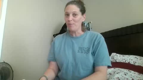 Jennibean6996 online show from 8, 7, 2026