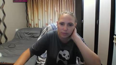 Snapshot of jennideep chatting on 3, 6, 2026 JenniDeep online show from 3, 6, 2026