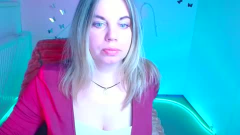 Jennifer online show from 23, 4, 2026