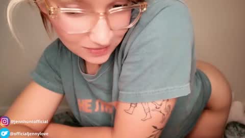 Snapshot of jenniferwhoreance chatting on 23, 10, 2025 Jenn Hunt FYI spit on tits price change not denoted in menu images see tipmenu online show from 23, 10, 2025