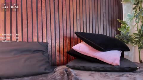     online show from 8, 2, 2025