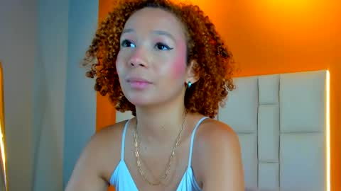 jenny__lawrence online show from 19, 4, 2026