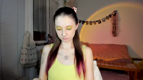 Snapshot of jenny_cox_love chatting on 6, 12, 2024 Jennifer Jenny Darling online show from 6, 12, 2024