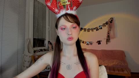 Snapshot of jenny_cox_love chatting on 23, 12, 2024 Jennifer Jenny Darling online show from 23, 12, 2024