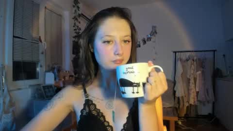 Snapshot of jenny_cox_love chatting on 5, 11, 2025 Jennifer Jenny Darling online show from 5, 11, 2025